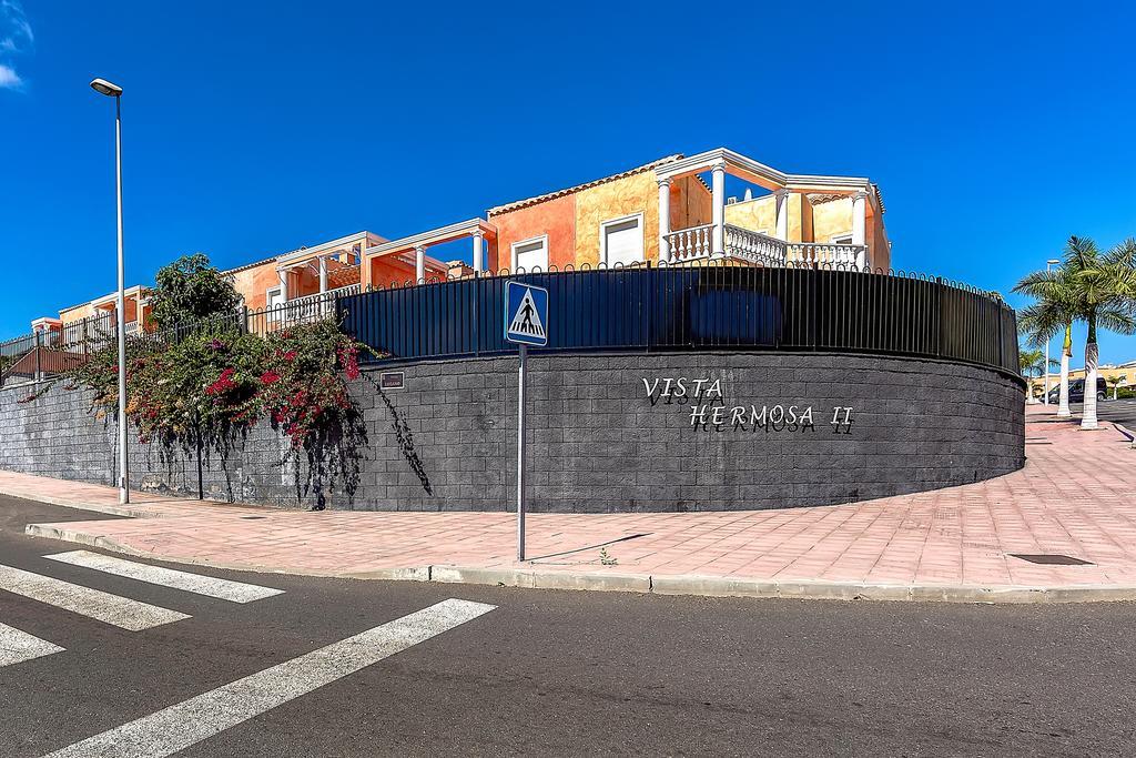 Villa In Los Cristianos Los Cristianos  Bagian luar foto