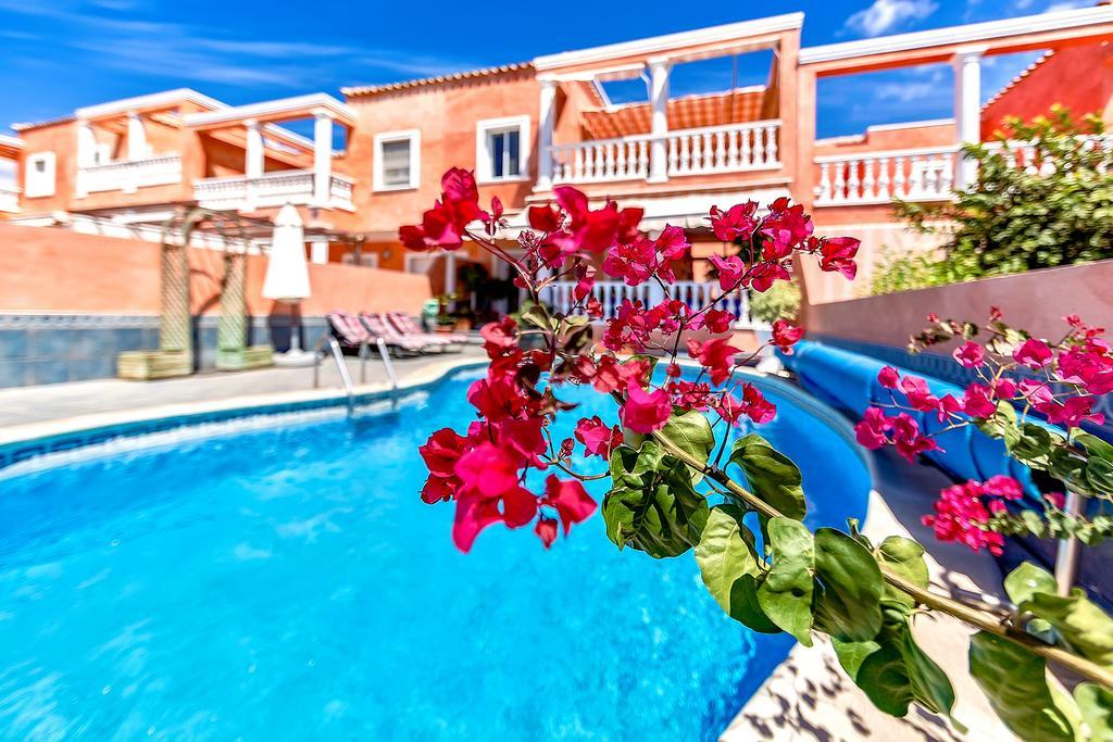 Villa In Los Cristianos Los Cristianos  Bagian luar foto