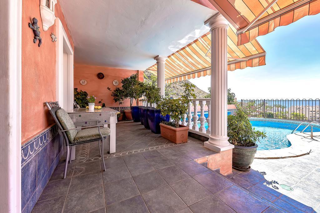 Villa In Los Cristianos Los Cristianos  Bagian luar foto